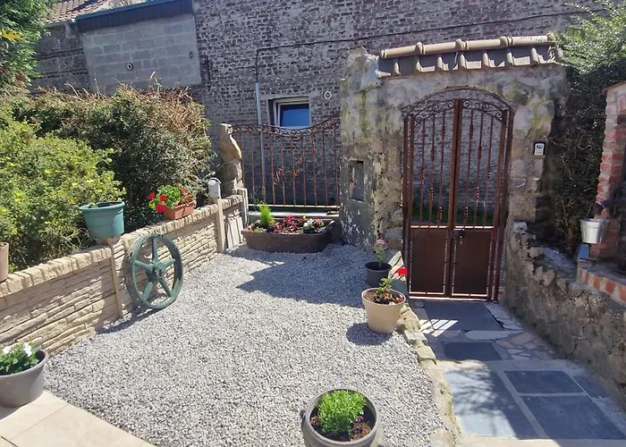 Cottage Tout Equipe 2 A 4 Personnes